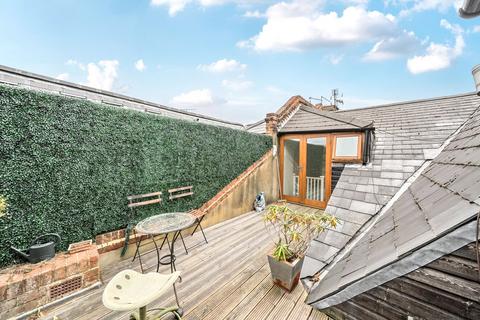 2 bedroom apartment for sale, Belsize Lane, Belsize Park, NW3