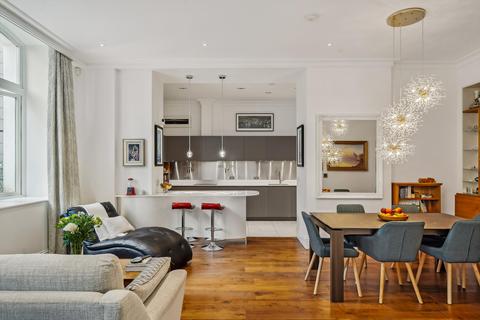2 bedroom apartment for sale, Sterling Mansions, Leman Street, London, E1