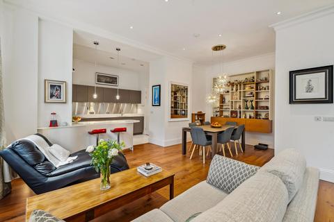 undefined, Sterling Mansions, Leman Street, London, E1