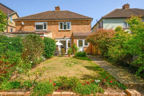 3 bedroom semi-detached house for sale, Braycourt Avenue, Walton-on-Thames, KT12
