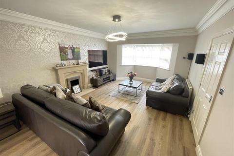 5 Eleanor Park, Prenton, CH43 7QU