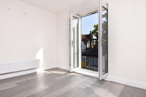 undefined, Bridge Street, Walton-on-Thames, KT12