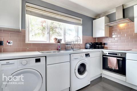 undefined, Scott Avenue, Rainham