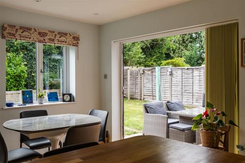 5 bedroom chalet for sale, Orchard Way, Hurstpierpoint BN6