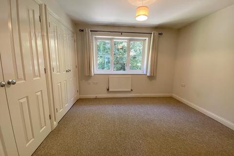 undefined, Finch Close, Faversham ME13