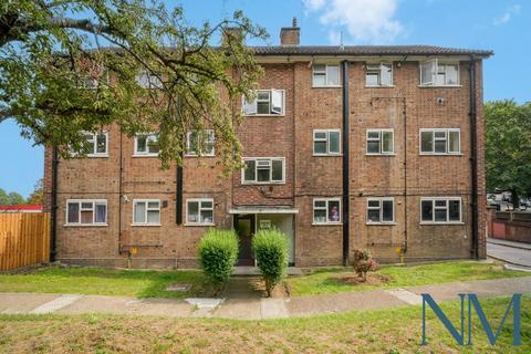 2 bedroom flat for sale, London SE23