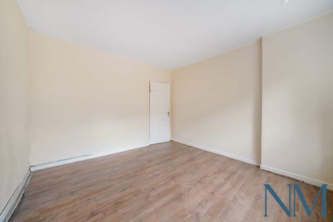 2 bedroom flat for sale, London SE23
