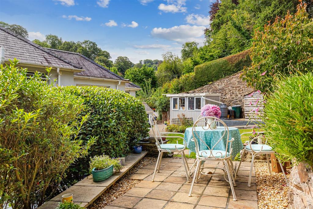 A09 - Quarry House Maudlin Road Totnes - 250722.jp