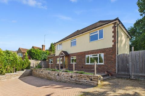 4 bedroom detached house for sale, Amersham Road, Chalfont St Peter, Buckinghamshire, SL9