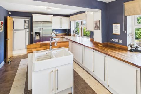 undefined, Amersham Road, Chalfont St Peter, Buckinghamshire, SL9