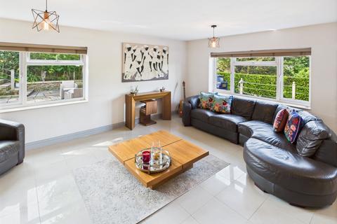 undefined, Amersham Road, Chalfont St Peter, Buckinghamshire, SL9