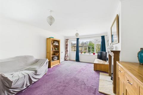 undefined, Milbourne Park, Malmesbury SN16