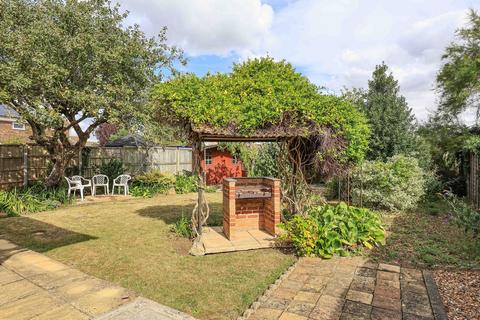 3 bedroom detached bungalow for sale, Great North Road, St. Neots PE19
