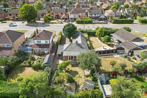 3 bedroom detached bungalow for sale, Great North Road, St. Neots PE19