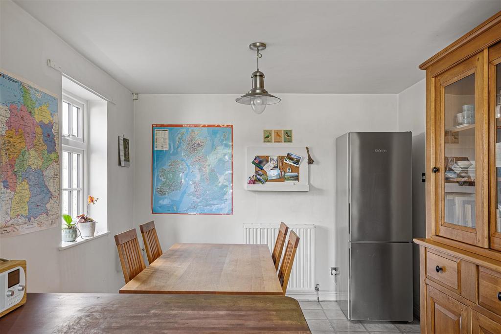 14 North Field Avenue 46.jpg