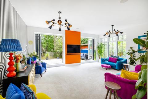 undefined, Swan Lane, Edenbridge, TN8