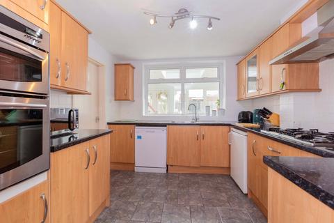 undefined, Gage Close, Maidenhead SL6