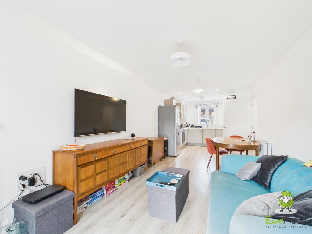 Ewe Move Estate Agents Basingstoke - Appain Way - L