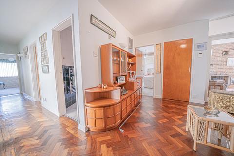 undefined, Balsall Street, Balsall Common, CV7