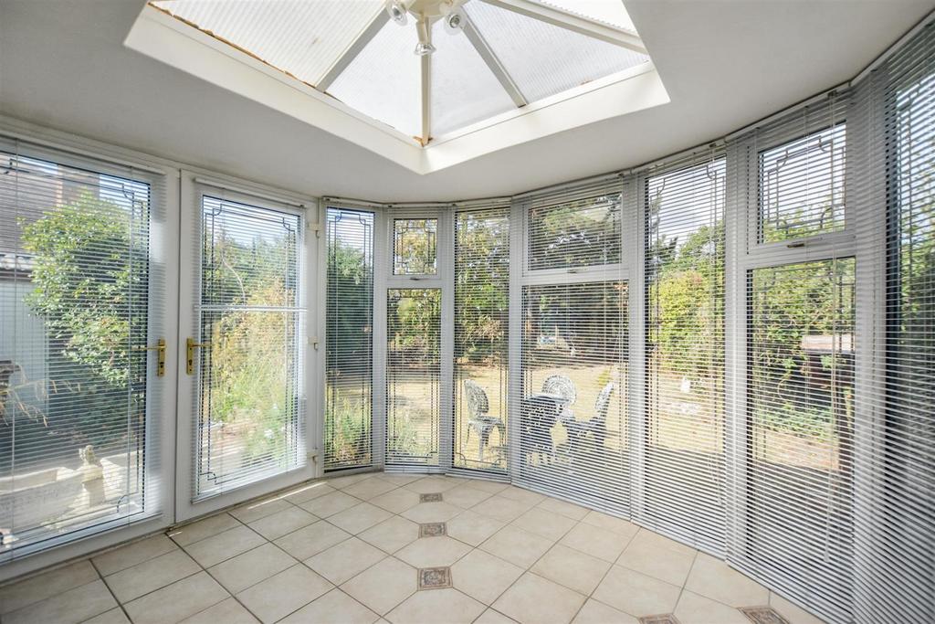 Conservatory 1.jpeg