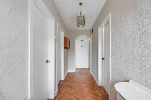 2 bedroom detached bungalow for sale, Owen Avenue, Long Eaton