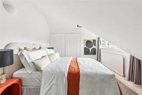 2 bedroom apartment for sale, Nottingham Road, Bellevue Village, London, SW17