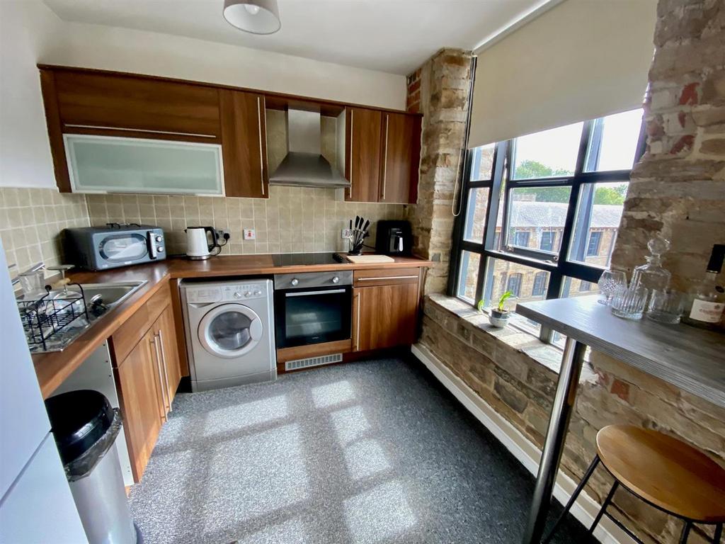 Kitchen area.jpg