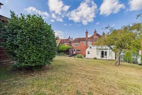 4 bedroom detached house for sale, Cleobury Road, Bewdley, Worcestershire, DY12 2PQ