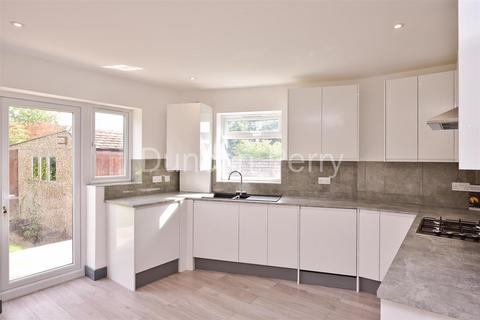 4 bedroom semi-detached bungalow for sale, Oaklands Avenue, Brookmans Park AL9