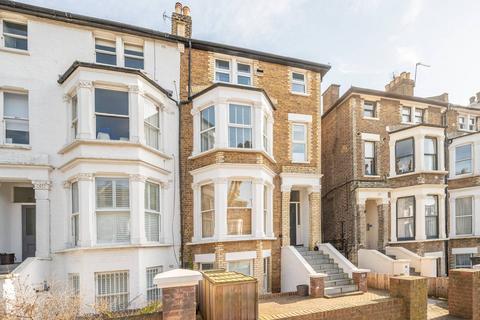 2 bedroom flat to rent, Fordwych Road, West Hampstead, London, NW2