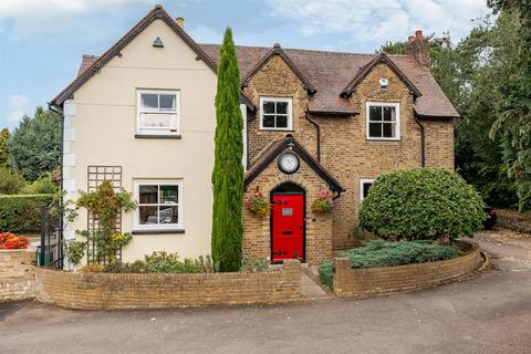 4 bedroom detached house for sale, Church Lane, Broxbourne