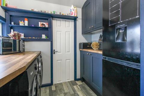 2 bedroom terraced house for sale, Lower West Avenue, Barnoldswick, Lancashire, BB18