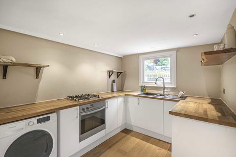 10a Ringford Road, London, SW18 1RS