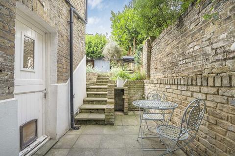 10a Ringford Road, London, SW18 1RS