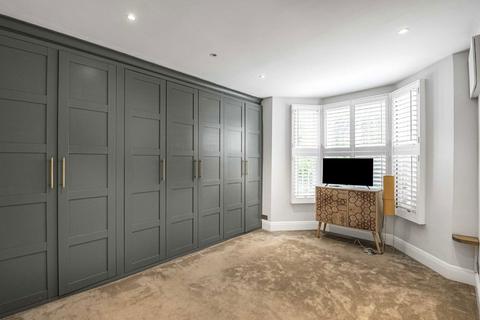 10a Ringford Road, London, SW18 1RS