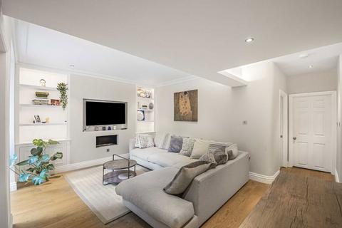 10a Ringford Road, London, SW18 1RS