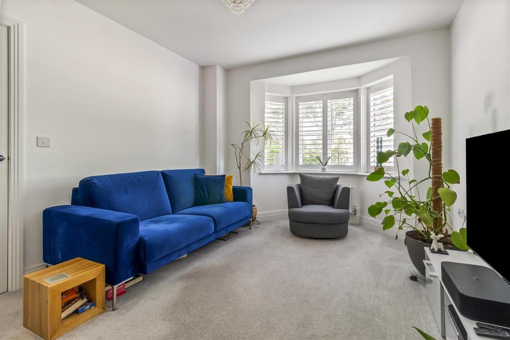 Acacia Crescent 013.JPG