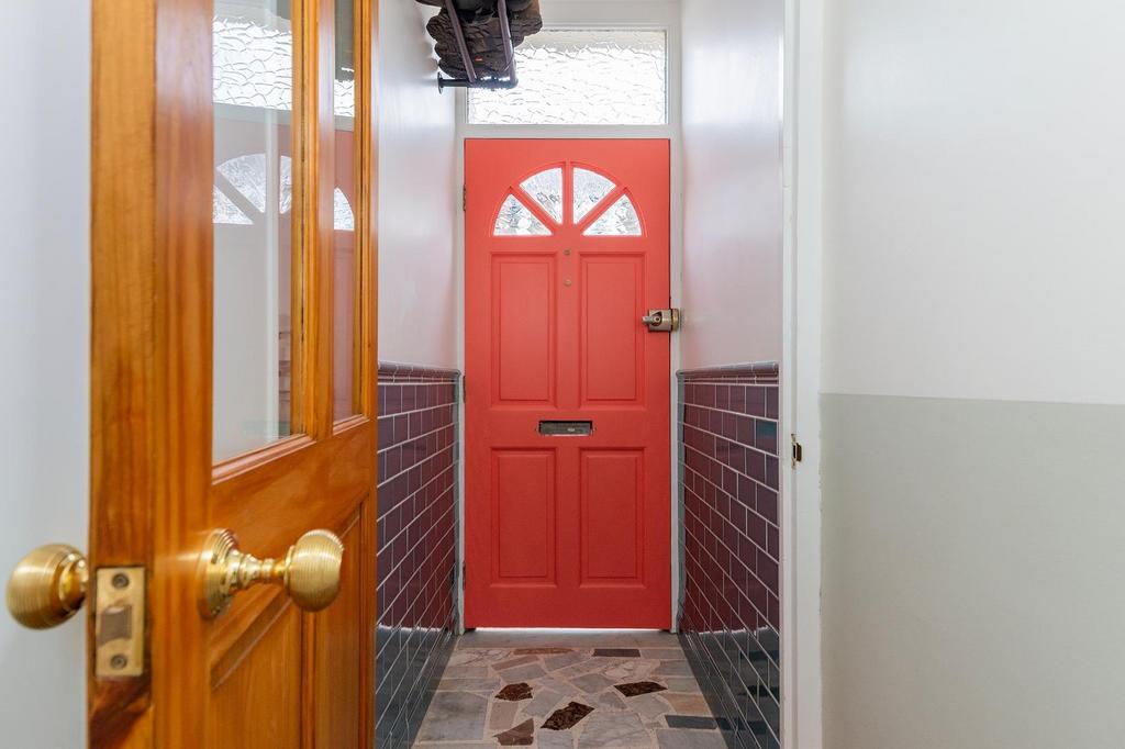 0 B4 RBN - Hallway B.jpg