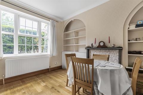 undefined, Greenstead Gardens, Putney, SW15