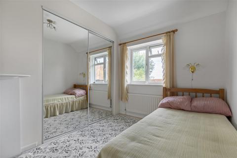 undefined, Greenstead Gardens, Putney, SW15