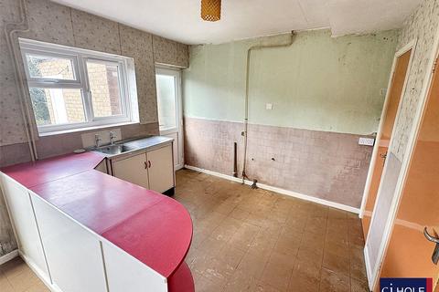 23 Barrington Drive, Hucclecote, Gloucester, GL3 3BT