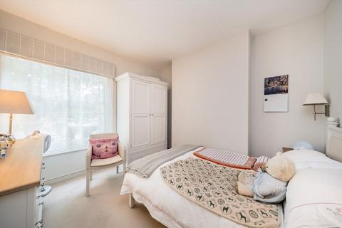 31 Brownlow Road, London, E8 4NS