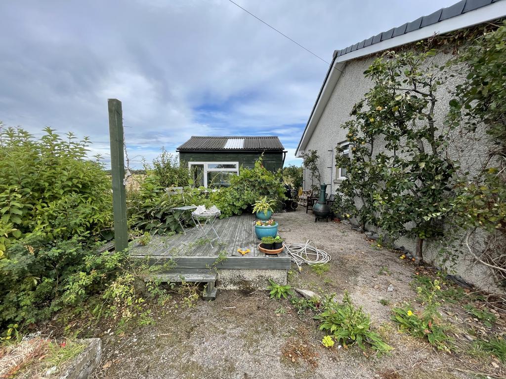 Garden side b.JPG