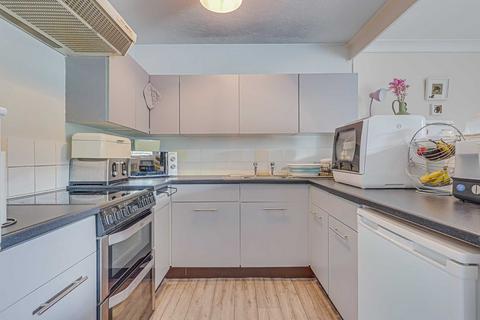 1 bedroom apartment for sale, Southchurch Road, Southend-on-sea, SS1