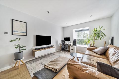 1 bedroom apartment for sale, St. Pauls Close, London