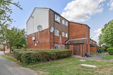 1 bedroom apartment for sale, St. Pauls Close, London