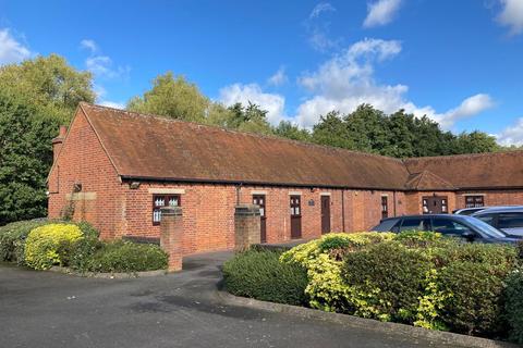 Office to rent - Georges Green, Slough SL3