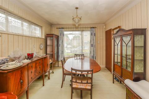 undefined, Paglesfield, Hutton, Brentwood