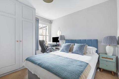 8c Treport Street, London, SW18 2BP