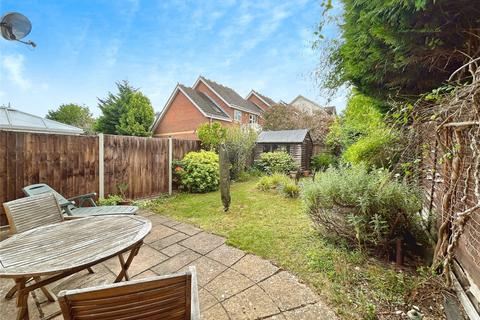 10 Chelmsford Close, Sutton, SM2 5BG